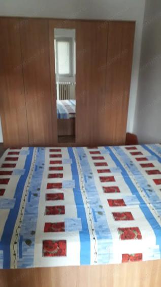Apartament cu 3 camere decomandat în Complex Studențesc