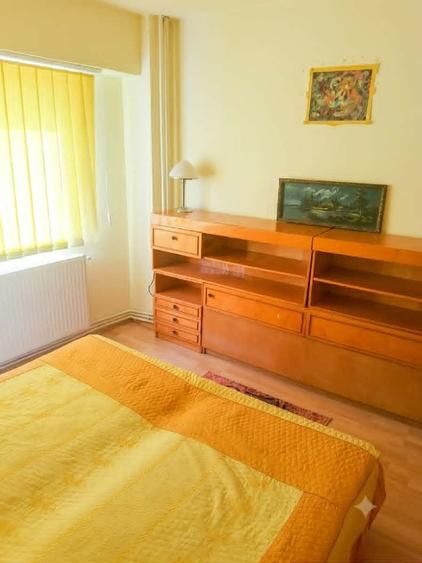 Apartament 3 camere decomandat Trocadero - 2
