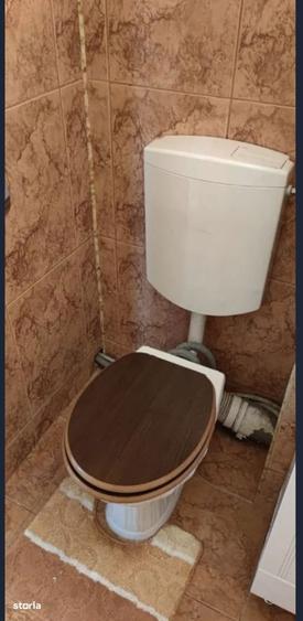 Apartament cu 3 camere decomandat, mobilat în Județean