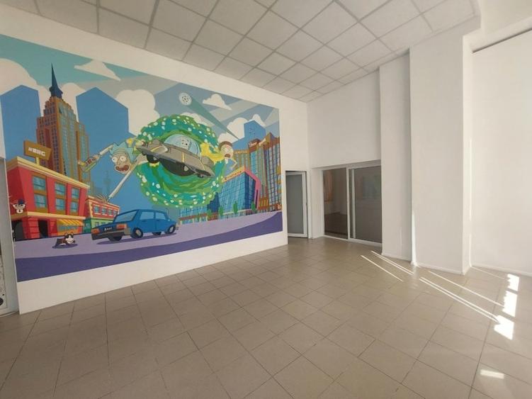 Spațiu comercial, de 360 mp, în Ultimul leu