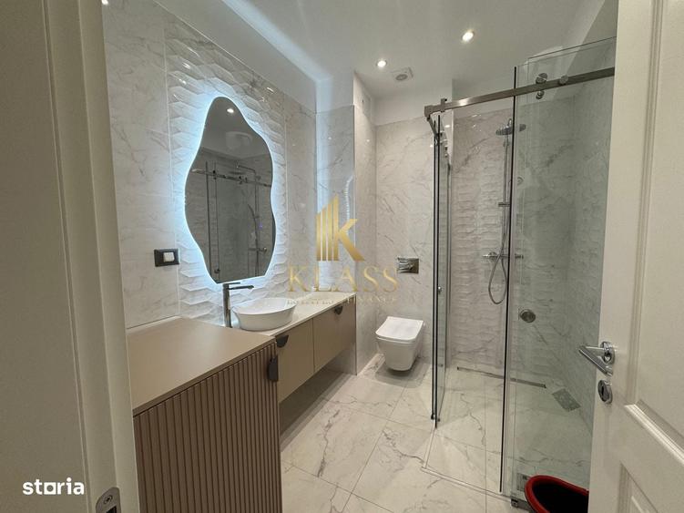 Apartament cu 4 camere în Central