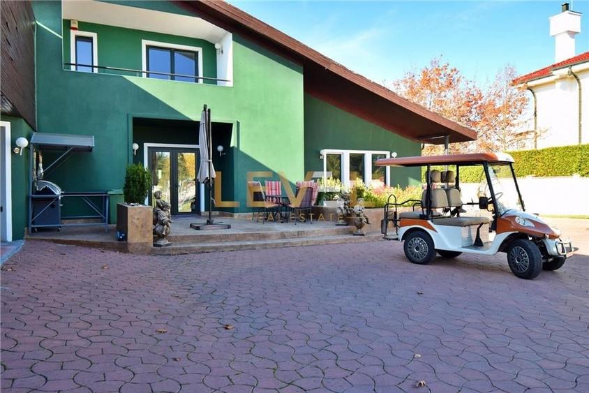 Casă individuală cu 9 camere cu Piscina în Snagov