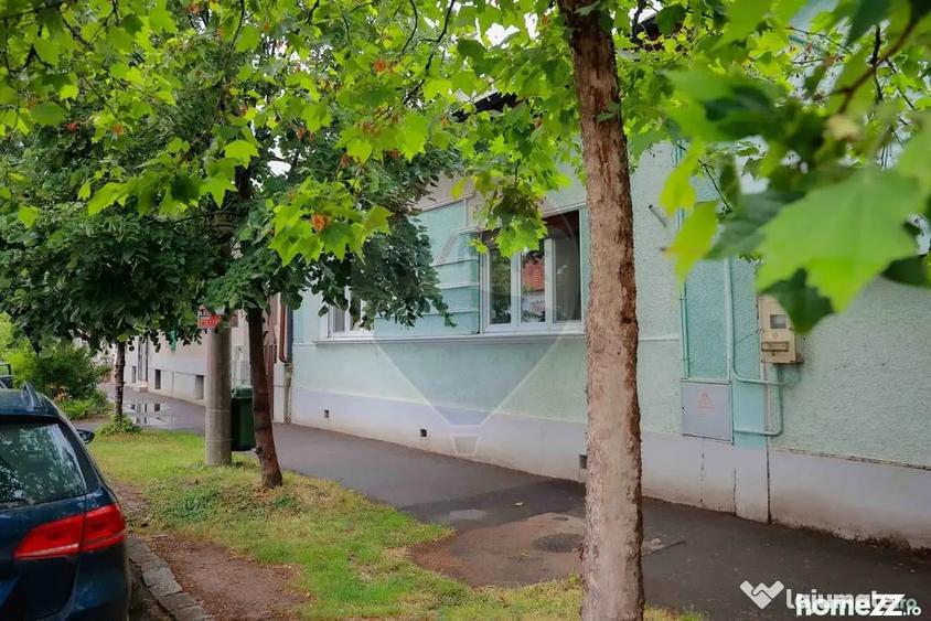 Casă cu 5 camere cu Teren 340 Mp în Ultracentral