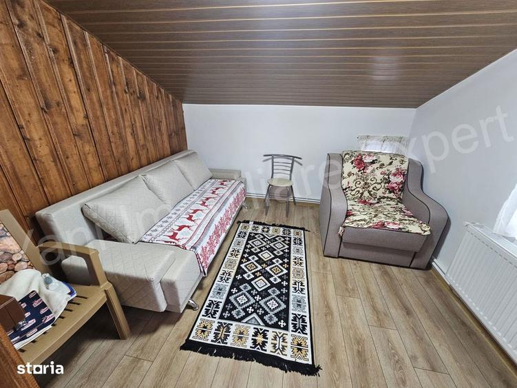 Casă cu 4 camere cu Teren 1435 Mp în Bradu