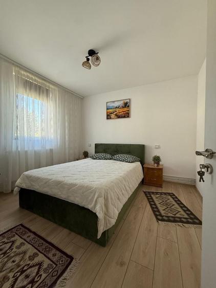 Casă individuală cu 3 camere cu Canalizare în Bujoreni