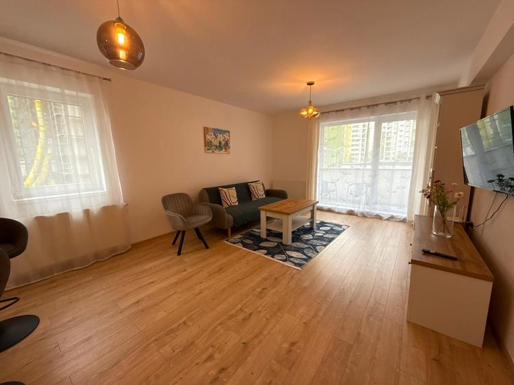 Apartament cu 2 camere în Tractorul