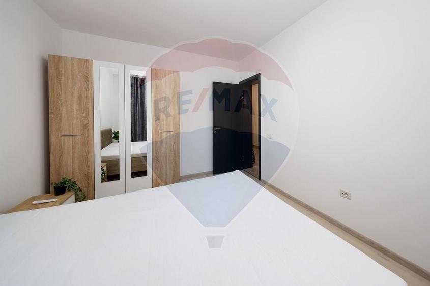 Apartament cu 2 camere decomandat, mobilat în Sânpetru