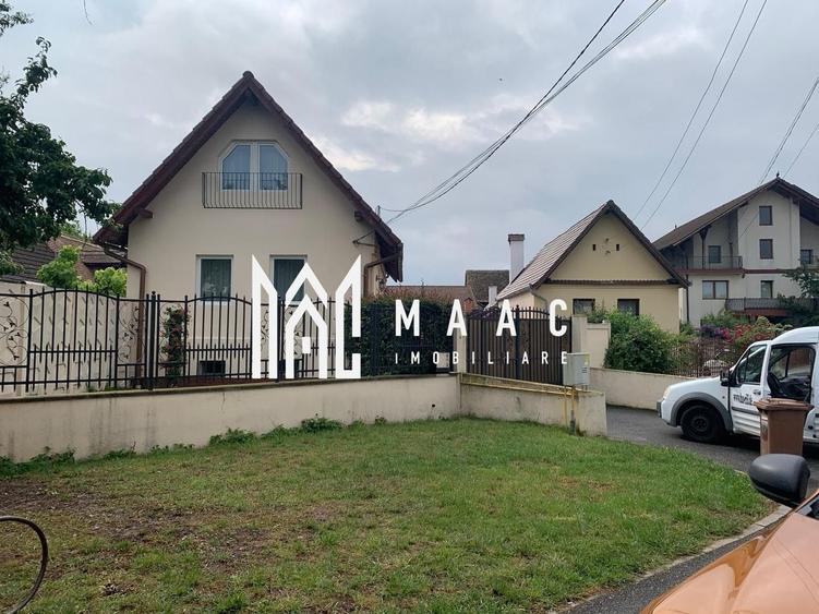 Casă individuală cu 9 camere cu Canalizare în Turnișor