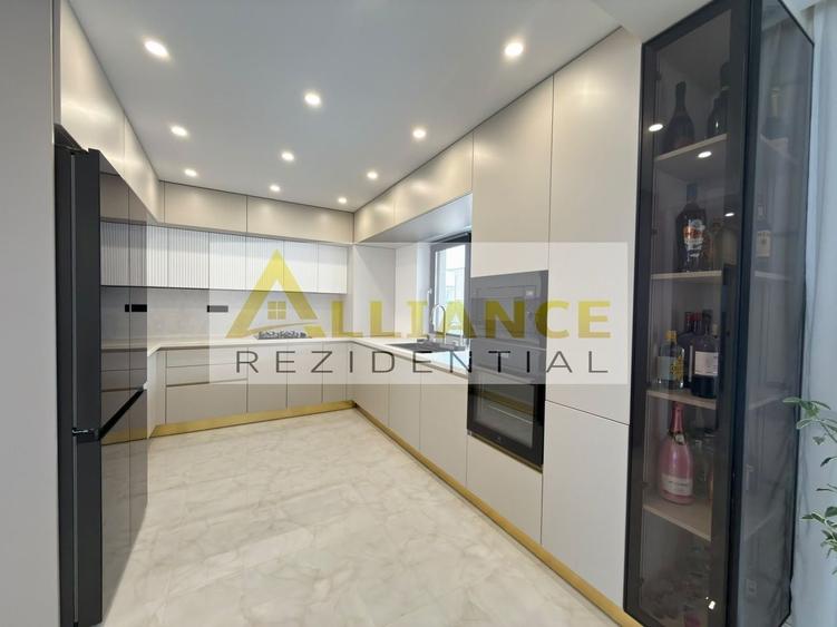 Casă individuală cu 4 camere decomandat cu Canalizare în Berceni