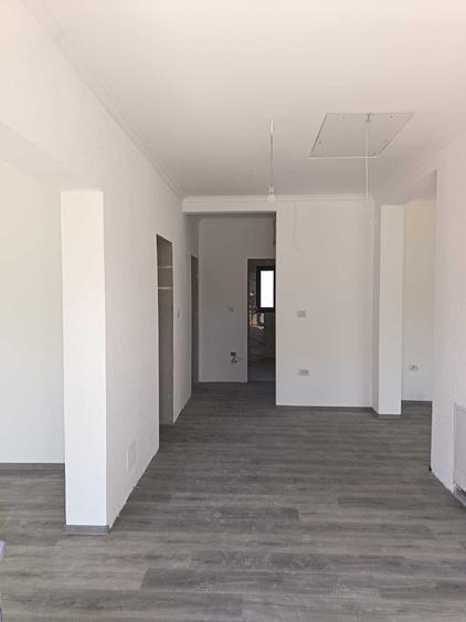 Casă cu 3 camere în Fântânele