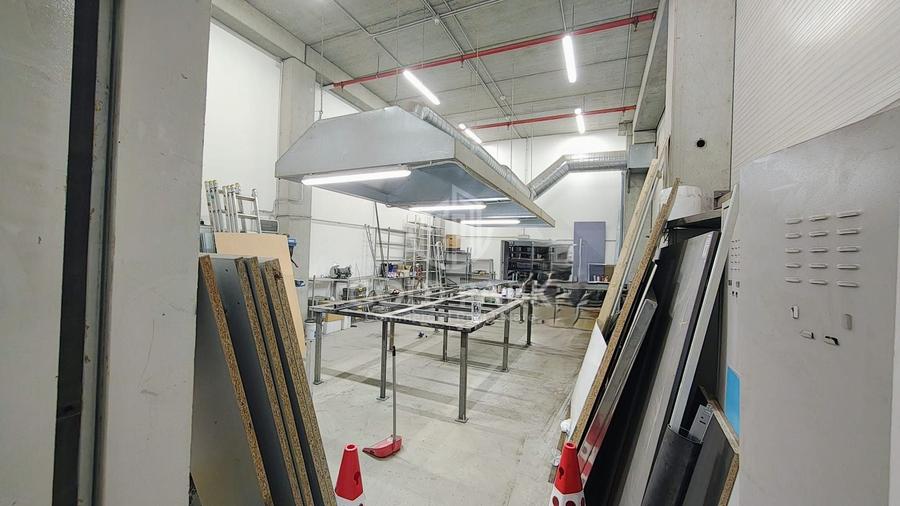 Spațiu industrial, de 1,000 mp, în Gilău
