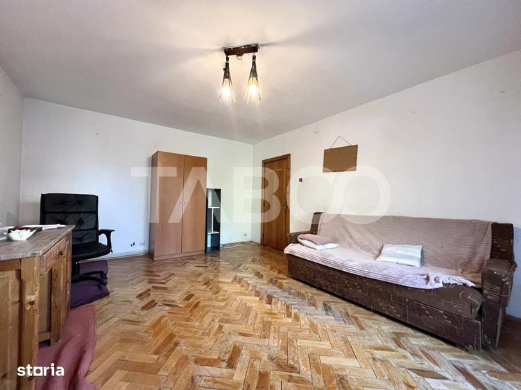 Apartament cu 3 camere decomandat în Mănăștur