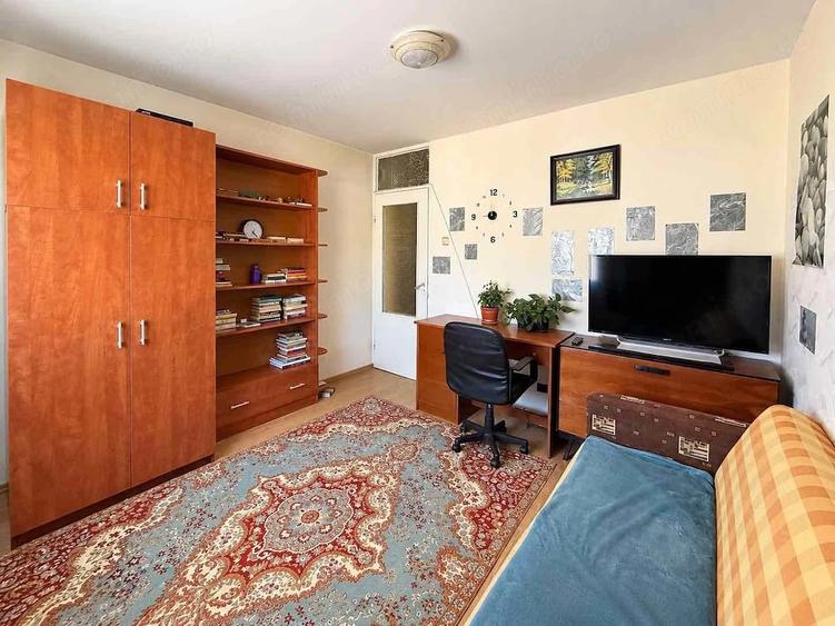 Apartament cu 2 camere decomandat în Nufărul