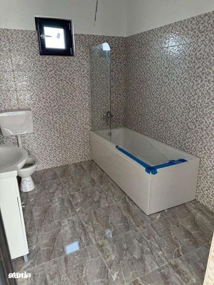 Casă cu 3 camere cu Teren 700 Mp în Mihăești