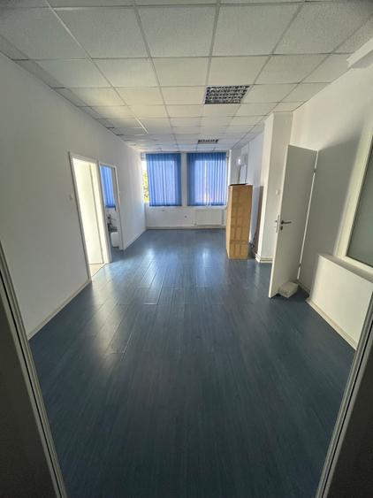 Birou, de 100 mp, în Bucureștii Noi