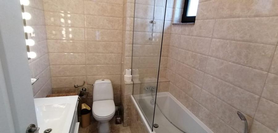 Apartament cu 3 camere decomandat, mobilat în Inel I