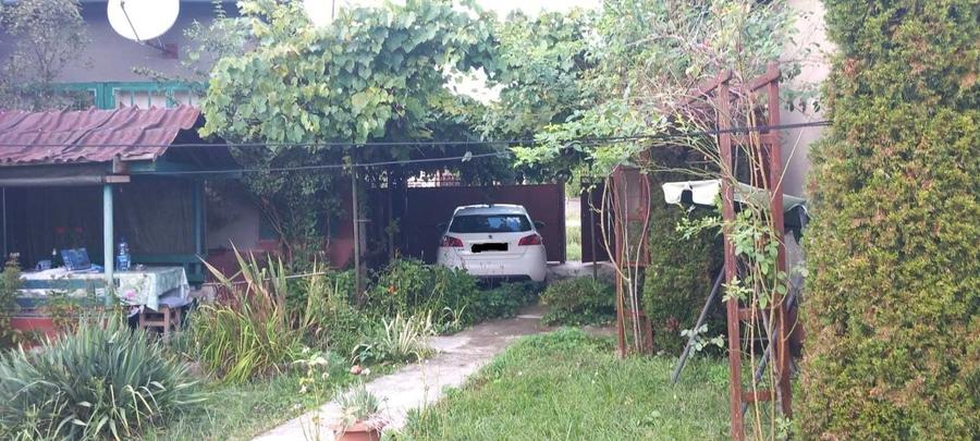Casă cu 4 camere în Gurahonț