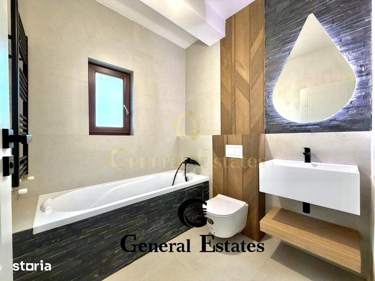 Casă cu 4 camere cu Teren 390 Mp în Central