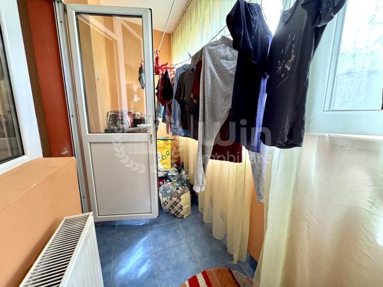Apartament cu 2 camere decomandat, mobilat în Gruia