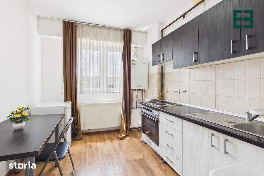 Apartament cu 2 camere semidecomandat în Confecții