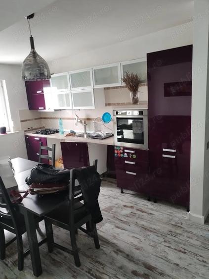 Apartament cu 4 camere decomandat în Centrul Vechi