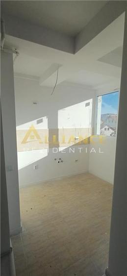 Garsoniera cu parcare langa metrou - 11