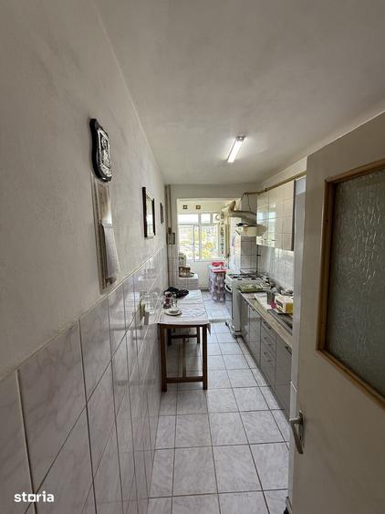 Apartament 3 camere, balcon, Iasi, 250 EUR - 4