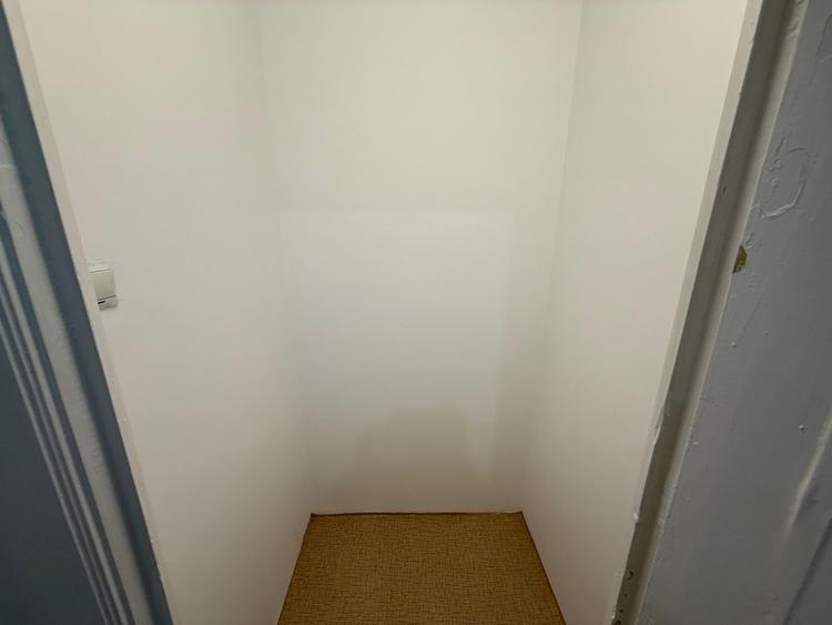 Apartament cu 3 camere semidecomandat în Lujerului