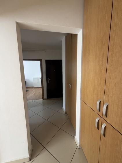 Apartament cu 2 camere decomandat în Trivale