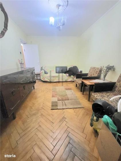 Apartament cu 2 camere decomandat în Sud