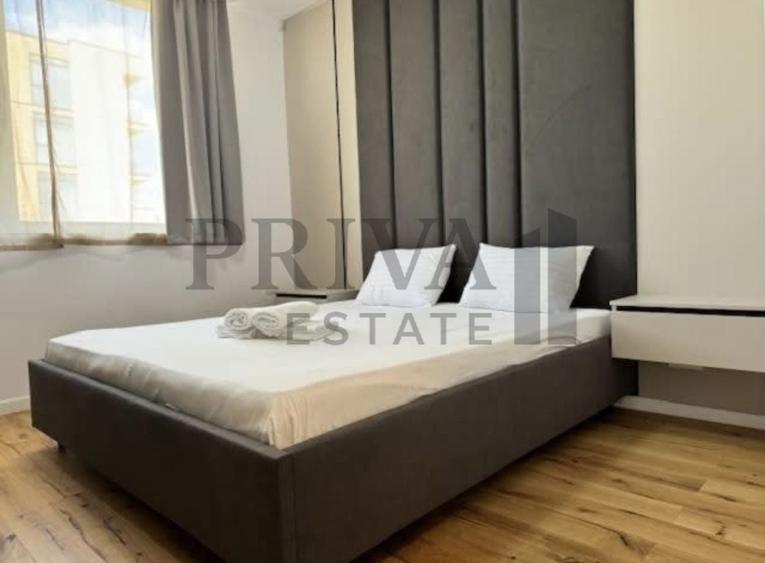 Apartament cu 2 camere decomandat, mobilat în Ultracentral