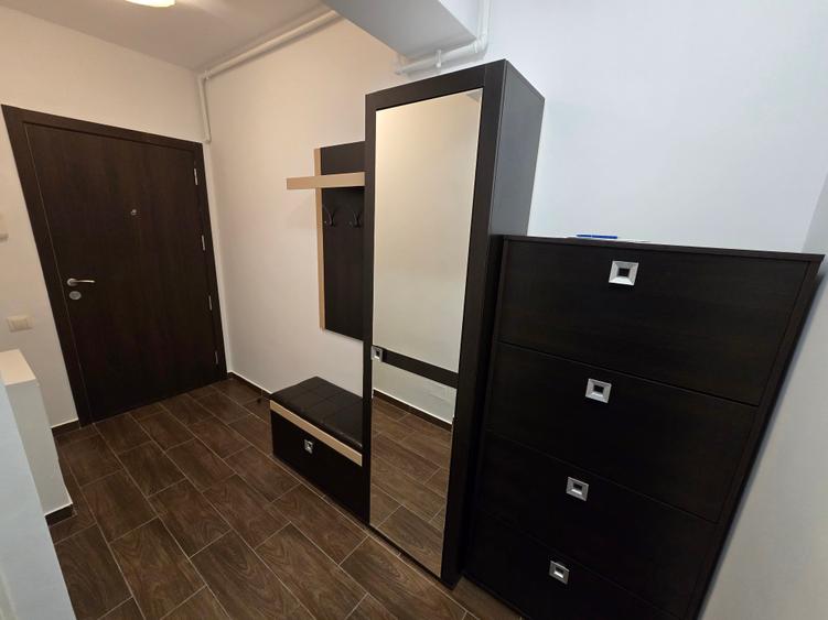 Apartament cu 2 camere decomandat în Păcii