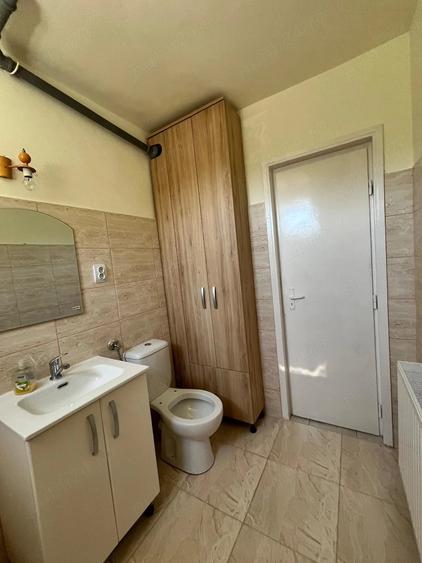 Apartament cu 2 camere decomandat în Solidarității