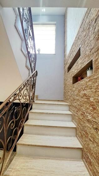 Casă individuală cu 4 camere cu Teren 900 Mp în Centura
