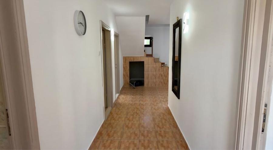 Casă cu 4 camere cu Teren 600 Mp în Snagov