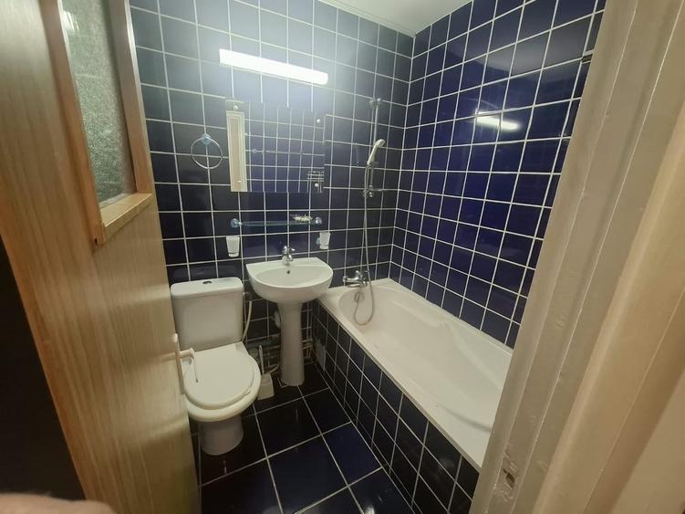 Apartament decomandat în Drumul Taberei