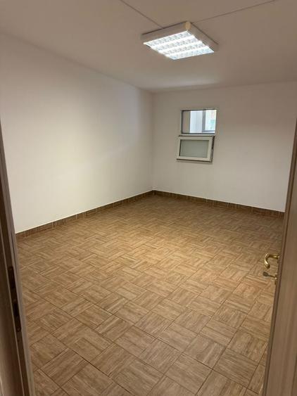 Spațiu comercial, de 171 mp, în Central