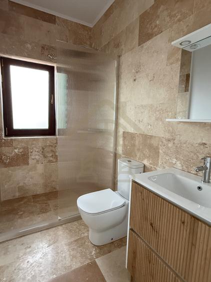 Casă individuală cu 4 camere cu Canalizare în Corbeanca
