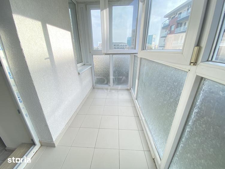 Apartament cu 2 camere semidecomandat în 13 Septembrie