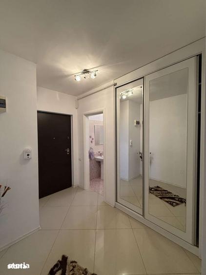 Apartament cu 3 camere în Negru Vodă