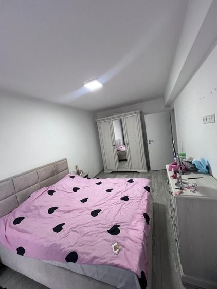 Apartament cu 2 camere decomandat în Exterior Vest