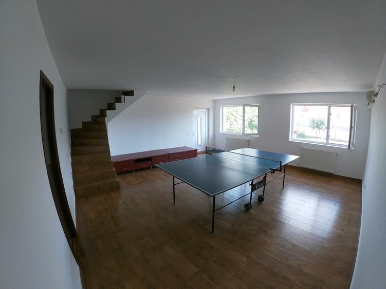Casă cu 3 camere cu Teren 1000 Mp în Amara