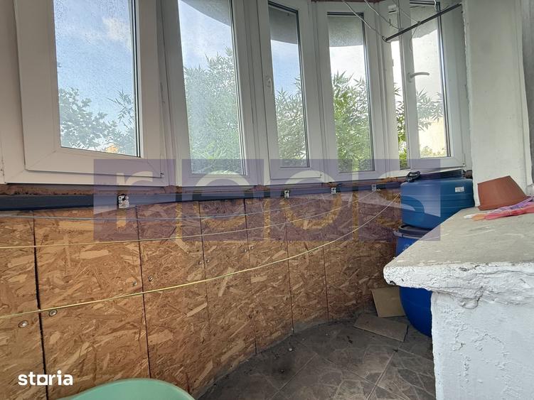 Apartament cu 3 camere semidecomandat în Titan
