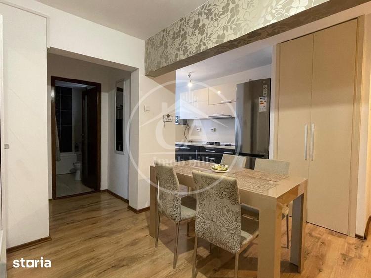 Apartament cu 3 camere semidecomandat în Decebal