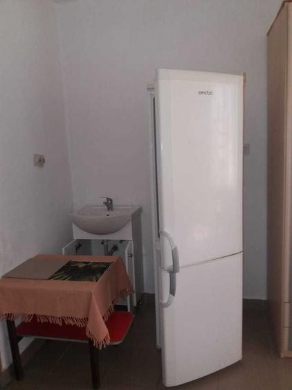 Garsonieră semidecomandată în Plopi