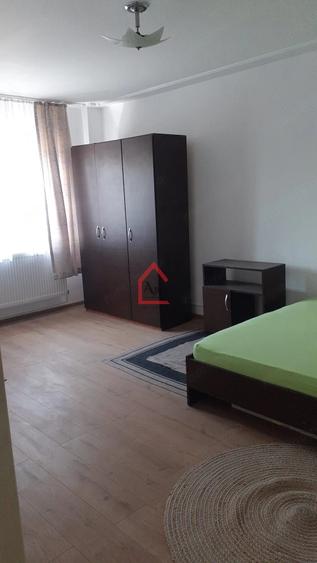 Garsonieră decomandată în Filiași
