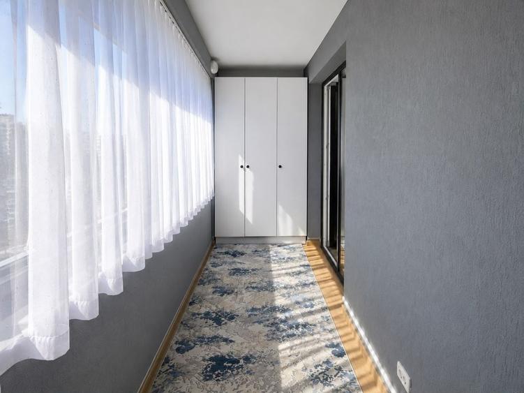 Apartament cu 3 camere decomandat, mobilat în Baicului