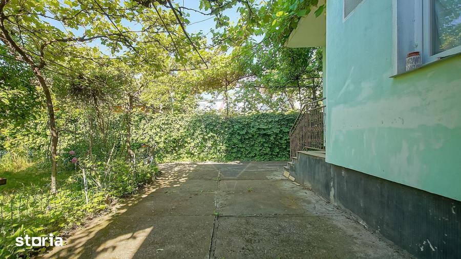 Casă cu 3 camere cu Teren 705 Mp în Central