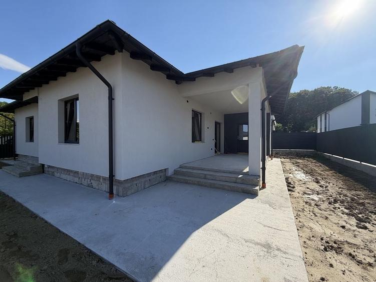Casa parter Mosoaia zona Tipografie - 1