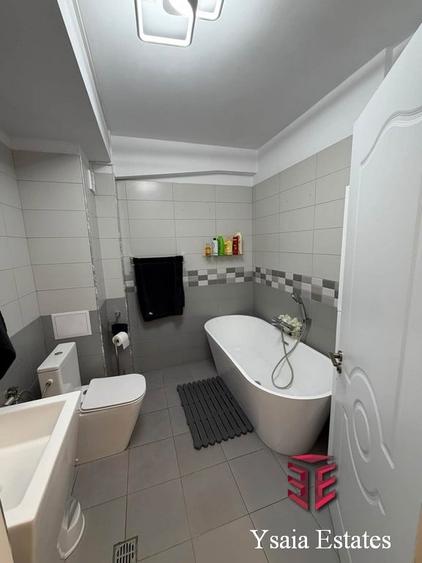 Apartament cu 2 camere decomandat în Km 4-5